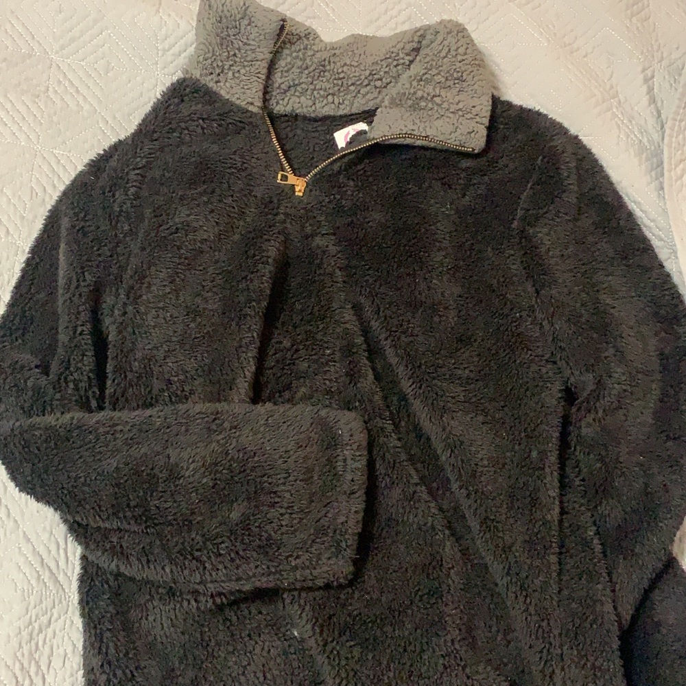 Black puffy jacket
